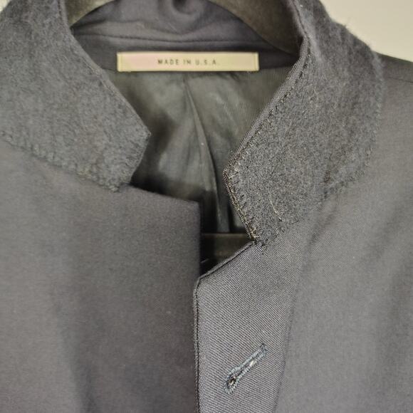 Burberry London Mens Suit Jacket 100% Wool Gold Button Dark Navy 46 Long FLAW - Picture 2 of 9